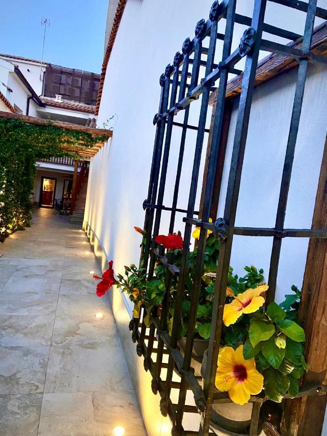 קונסוואגרה El Patio De Los Jazmines Boutique-House מראה חיצוני תמונה
